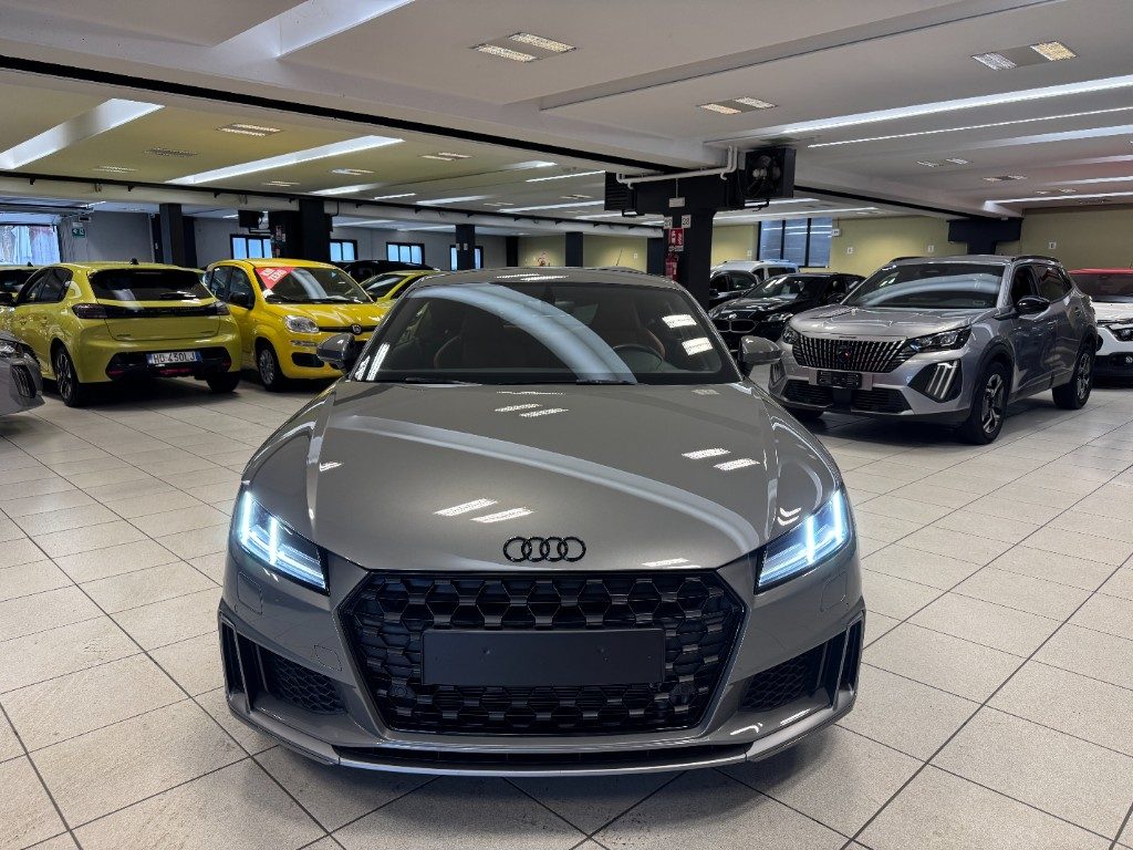 AUDI TT Coupé 40 TFSI STRONIC SLINE - 2