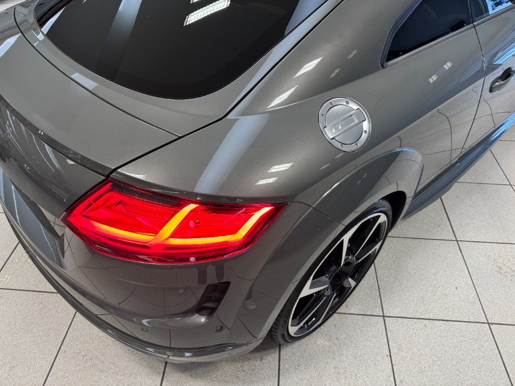 AUDI TT Coupé 40 TFSI STRONIC SLINE - 5