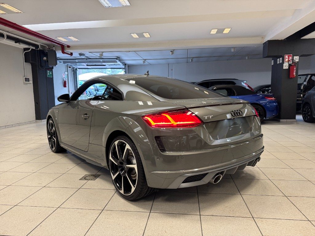 AUDI TT Coupé 40 TFSI STRONIC SLINE - 8