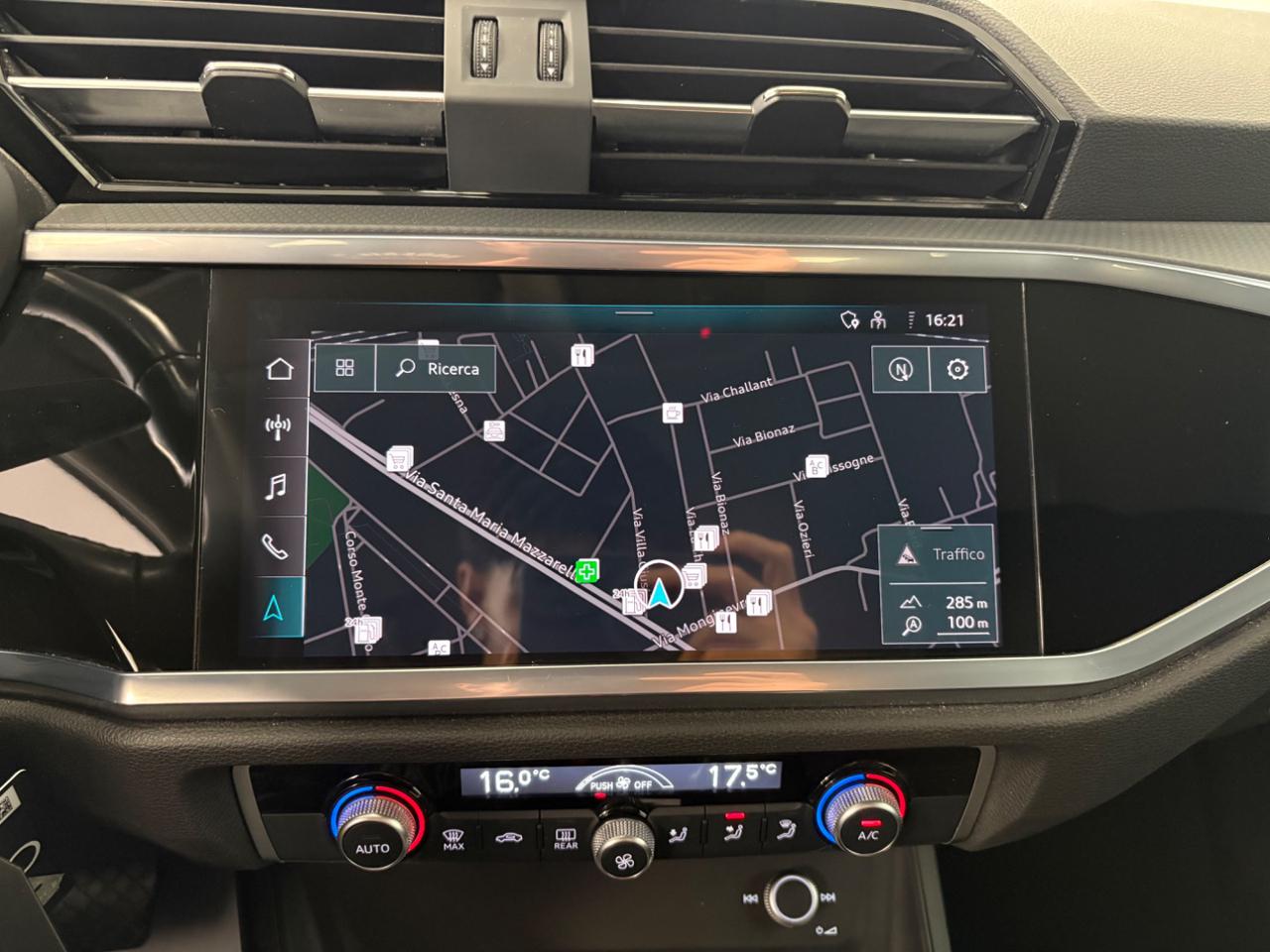 AUDI Q3 SPB 35 TDI quattro S tronic Business Plus - 13