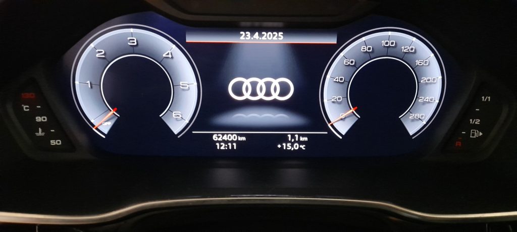 AUDI Q3 SPORTBACK 40 TDI quattro S tr. Bus. Plus 19 B&O - 27