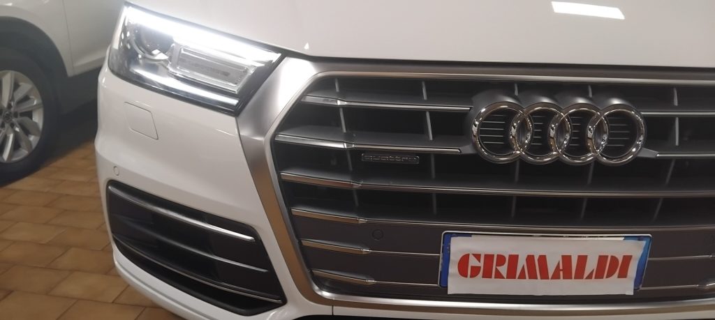 AUDI Q5 2.0 TDI 190 CV quattro S tronic Business Sport - 14