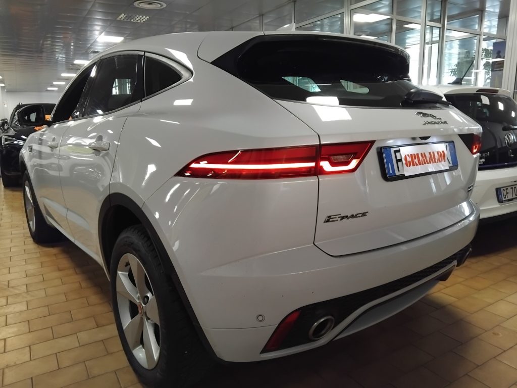 JAGUAR E-Pace 2.0 D 180 CV AWD aut. R-Dynamic S - 4