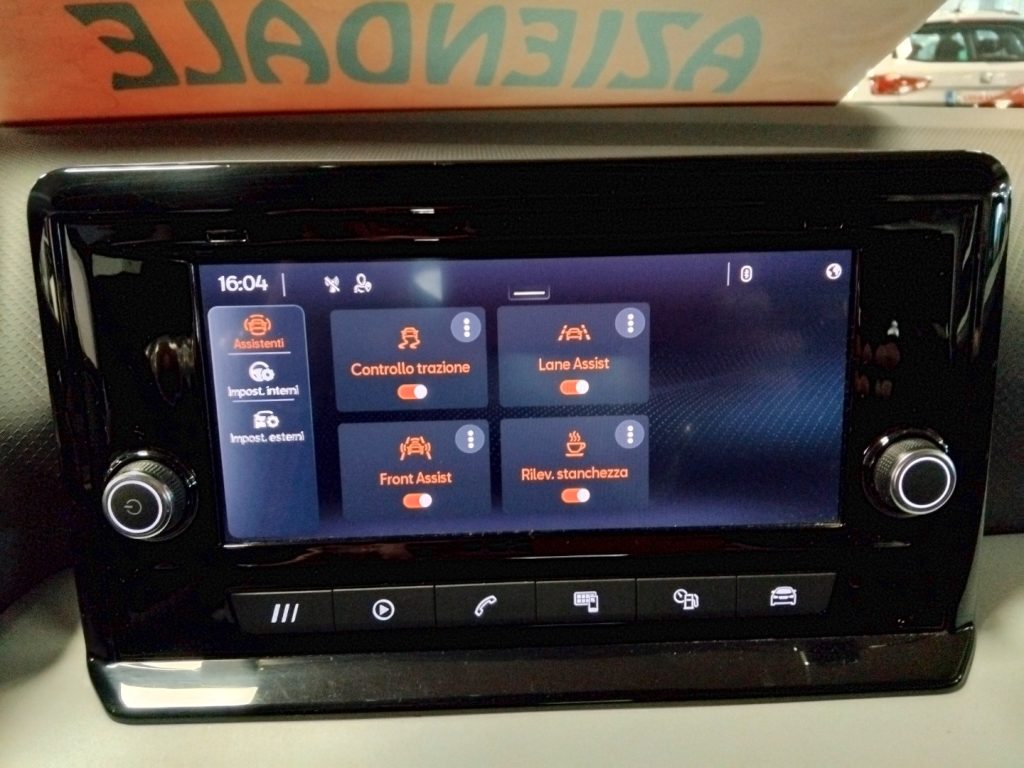 SEAT Arona 1.0 EcoTSI Reference 16 FULL LINK - 17