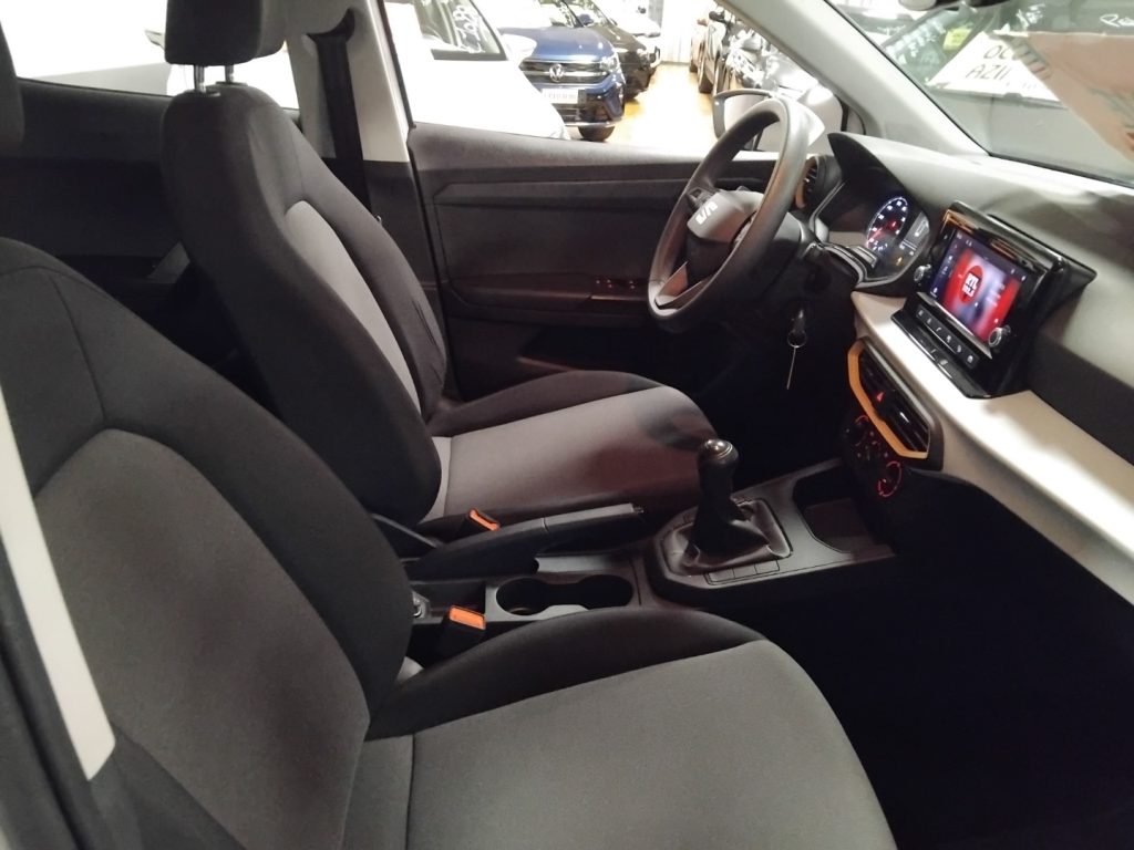 SEAT Arona 1.0 EcoTSI Reference LEGA 16 LED - 13