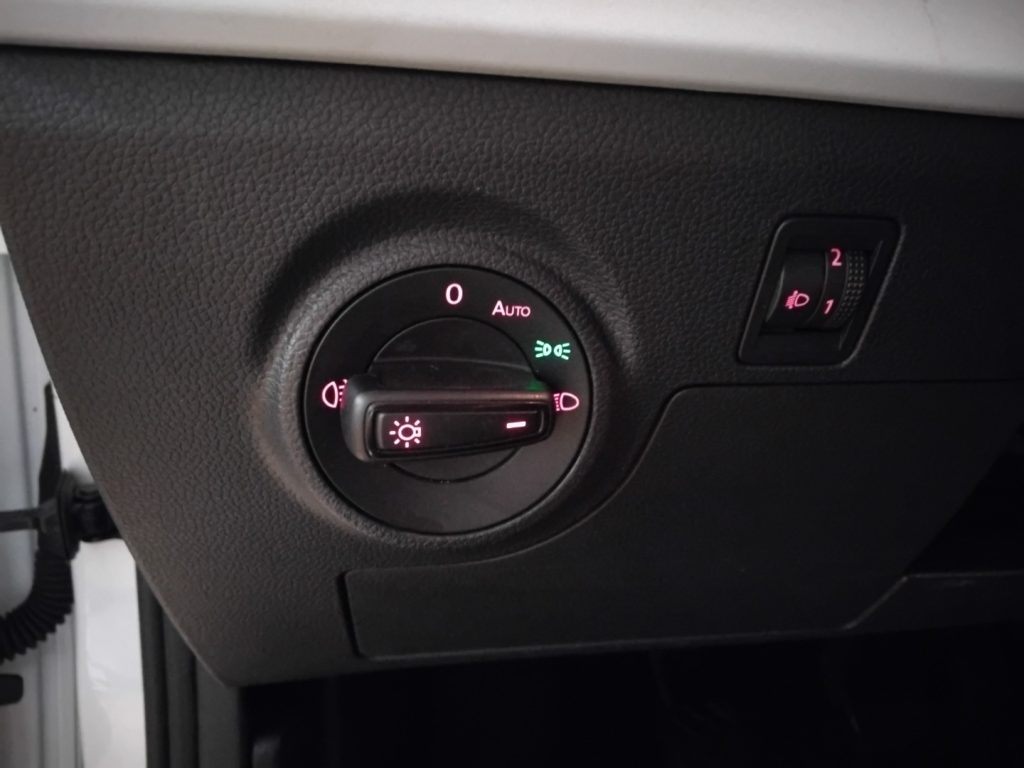 SEAT Arona 1.0 EcoTSI Reference LEGA 16 LED - 23