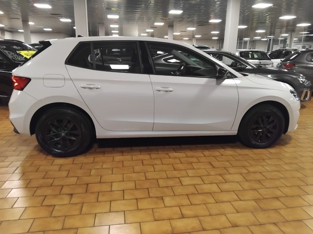 SKODA Fabia 1.0 TSI 95 CV Selection - 4