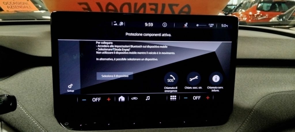 SKODA Enyaq iV 60 63 Kwh RANGE 434 KM - 17
