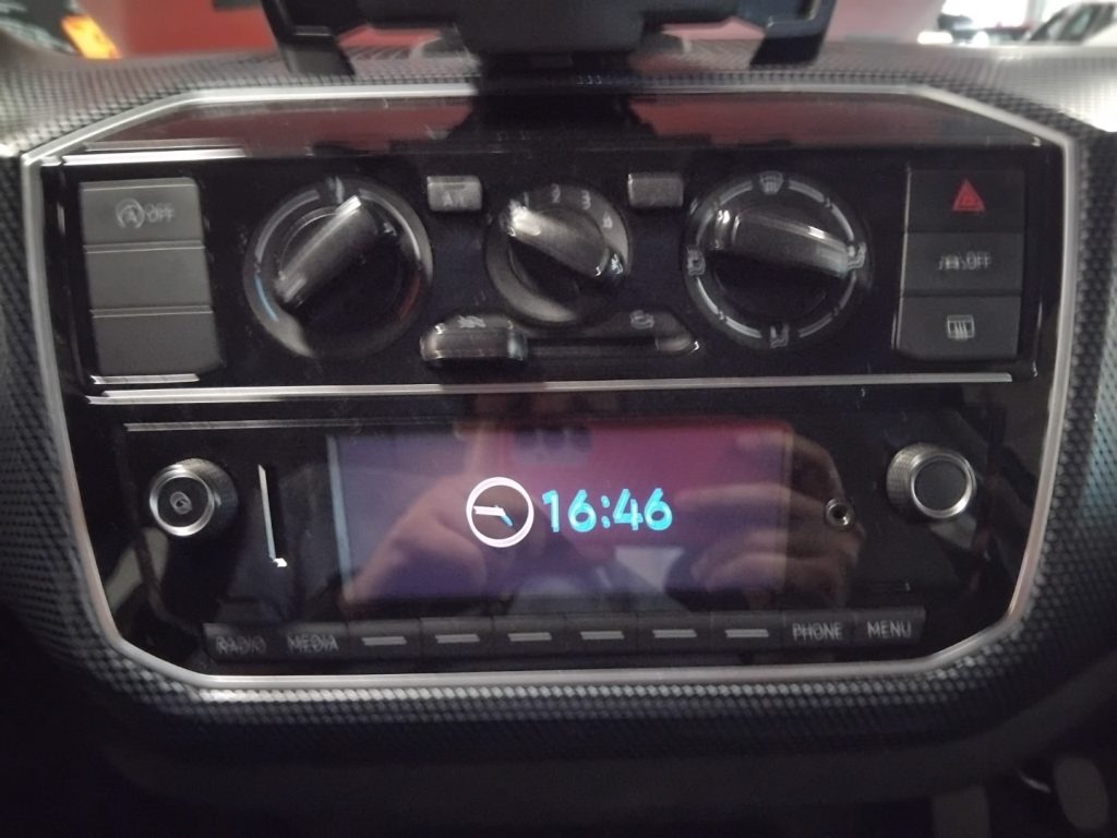 VOLKSWAGEN up! 1.0 5p. EVO move up! - 16