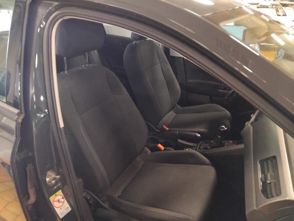 VOLKSWAGEN Polo 1.0 EVO 5p. Comfortline TECH PACK - 12