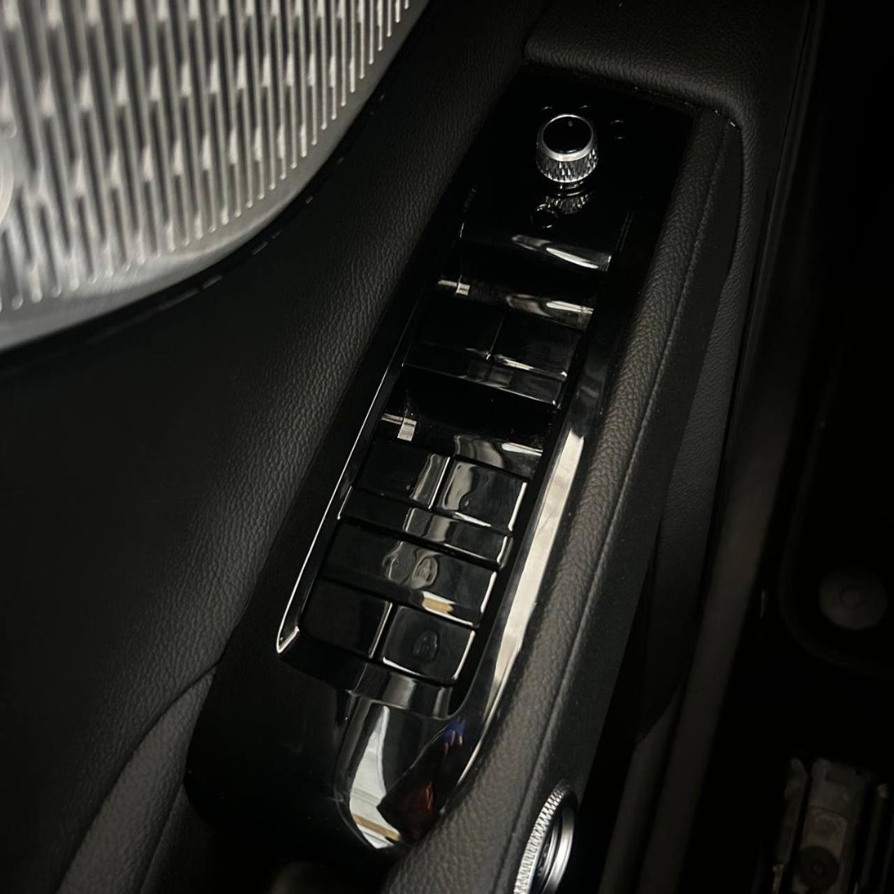 MASERATI Grecale MHEV 300 CV AWD GT TETTO APRIBILE - 36