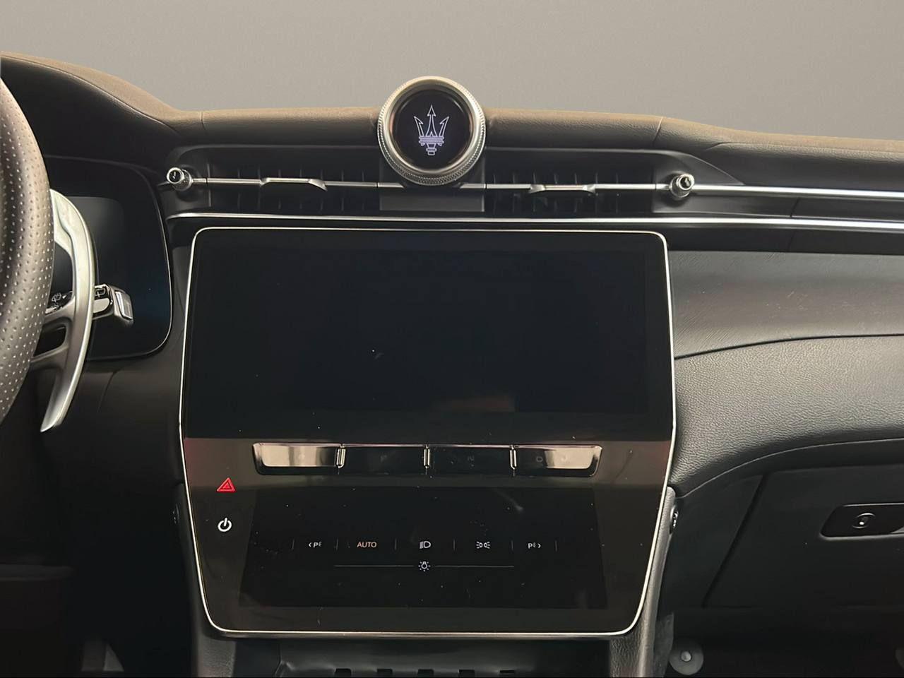 MASERATI Grecale MHEV 300 CV AWD GT TETTO APRIBILE - 23