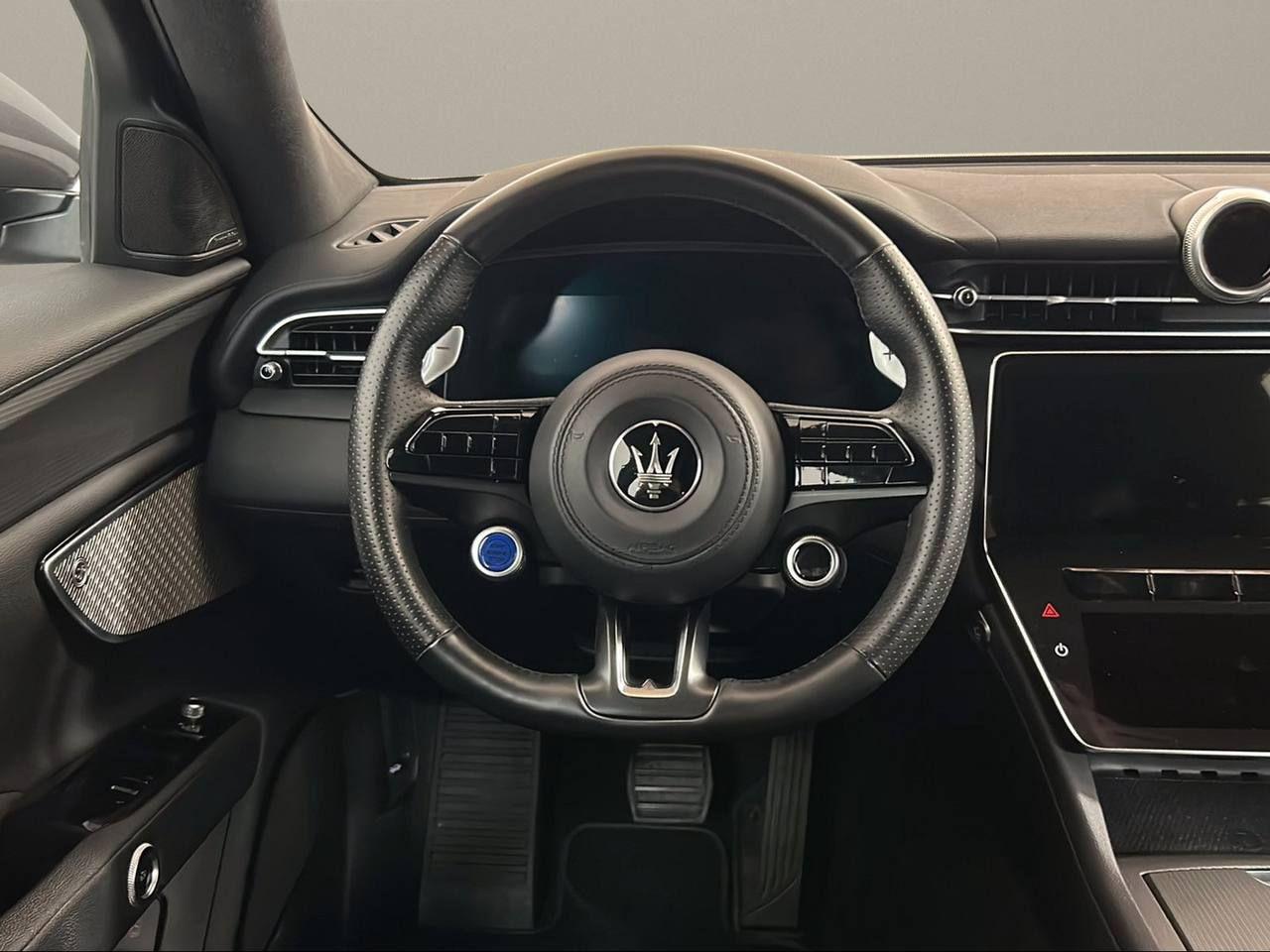 MASERATI Grecale MHEV 300 CV AWD GT TETTO APRIBILE - 18