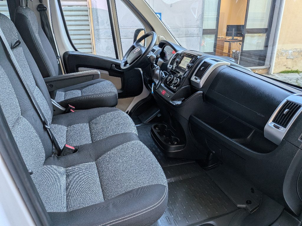 FIAT Ducato 35 3.0 CNG PM-TM Combi   9 posti - 9