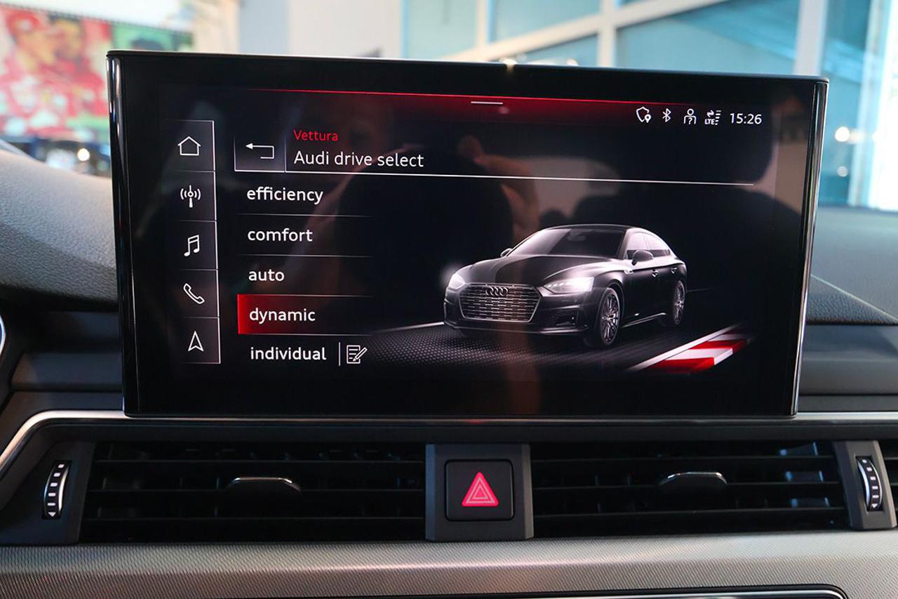 AUDI A5 40 TDI Sportback S-Tronic S-Line - 27