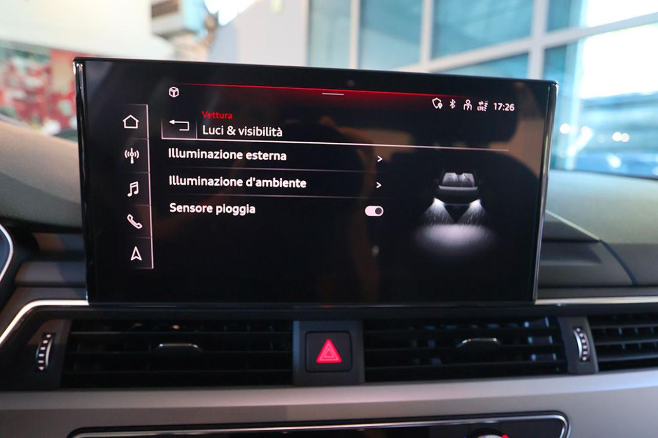 AUDI A4 30 TDI Avant S-Tronic Business Advanced - 27