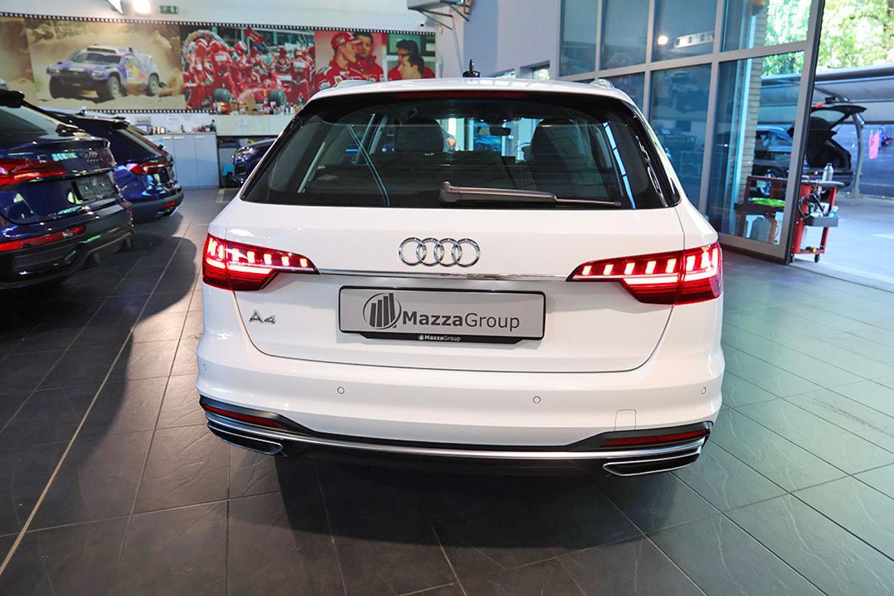 AUDI A4 30 TDI Avant S-Tronic Business Advanced - 8