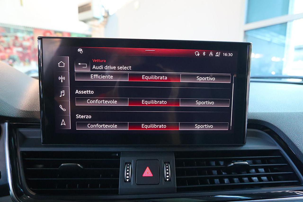 AUDI Q5 40 TDI Sportback Quattro S-Tronic S-Line Plus - 28