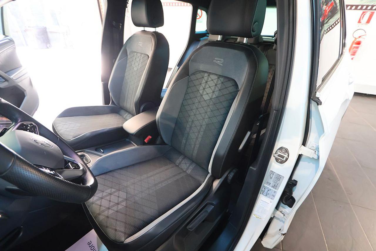 VOLKSWAGEN Tiguan 2.0 TDI 150cv SCR DSG R-Line - 17