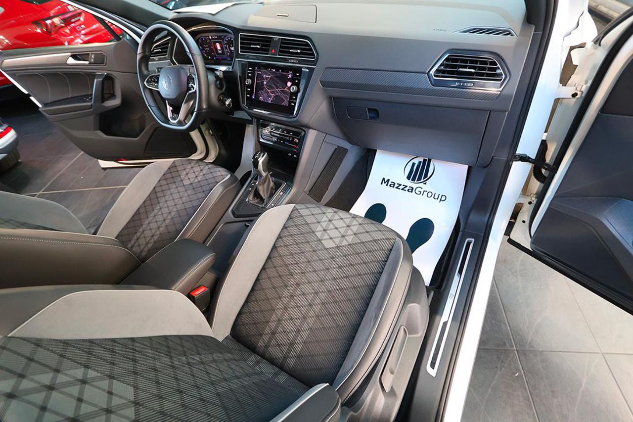VOLKSWAGEN Tiguan 2.0 TDI 150cv SCR DSG R-Line - 15