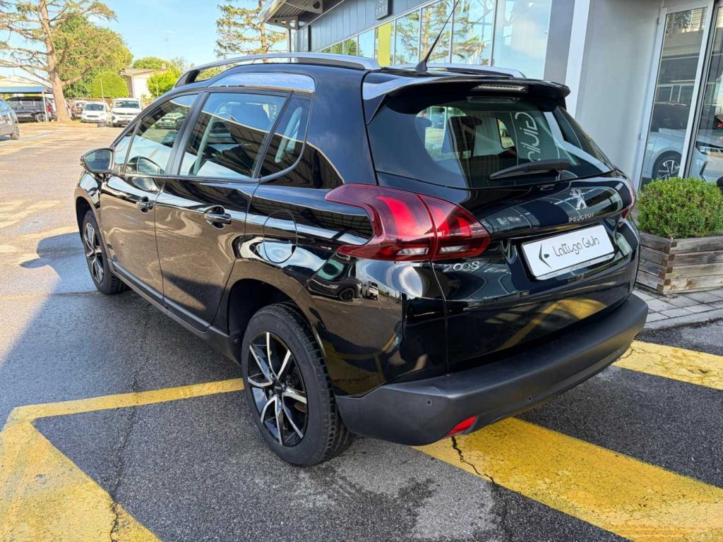 PEUGEOT 2008 1° serie PureTech 82 Active - 8