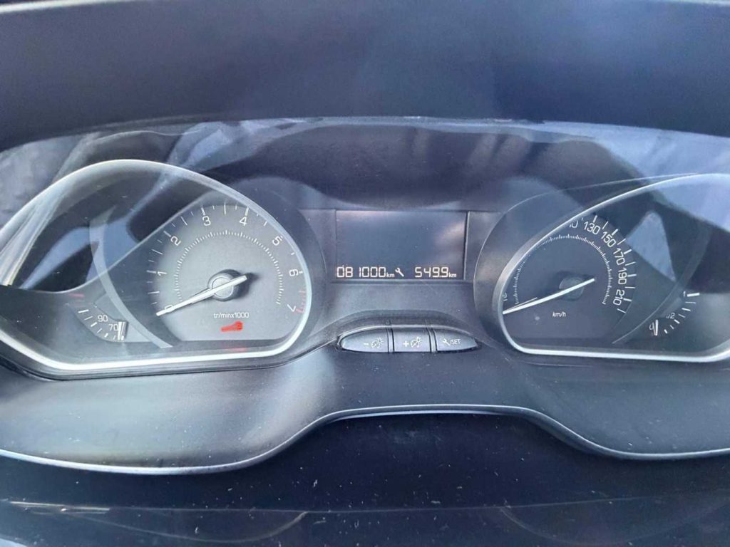 PEUGEOT 2008 1° serie PureTech 82 Active - 13