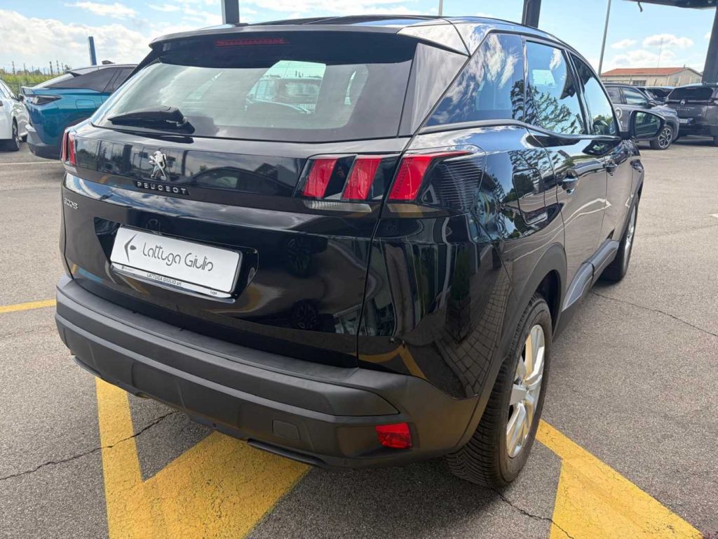 PEUGEOT 3008 BlueHDi 130 S&S Active - 6