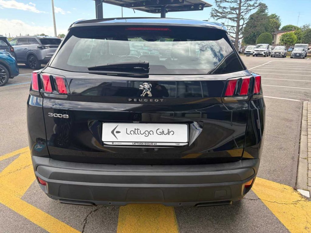 PEUGEOT 3008 BlueHDi 130 S&S Active - 7