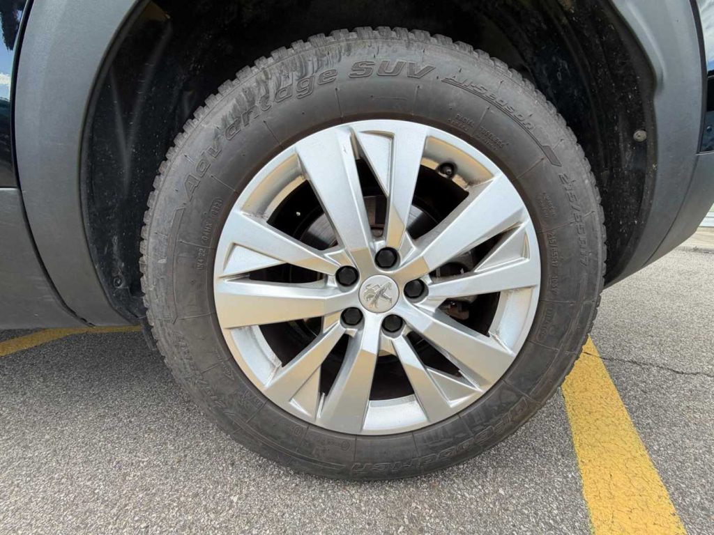 PEUGEOT 3008 BlueHDi 130 S&S Active - 12