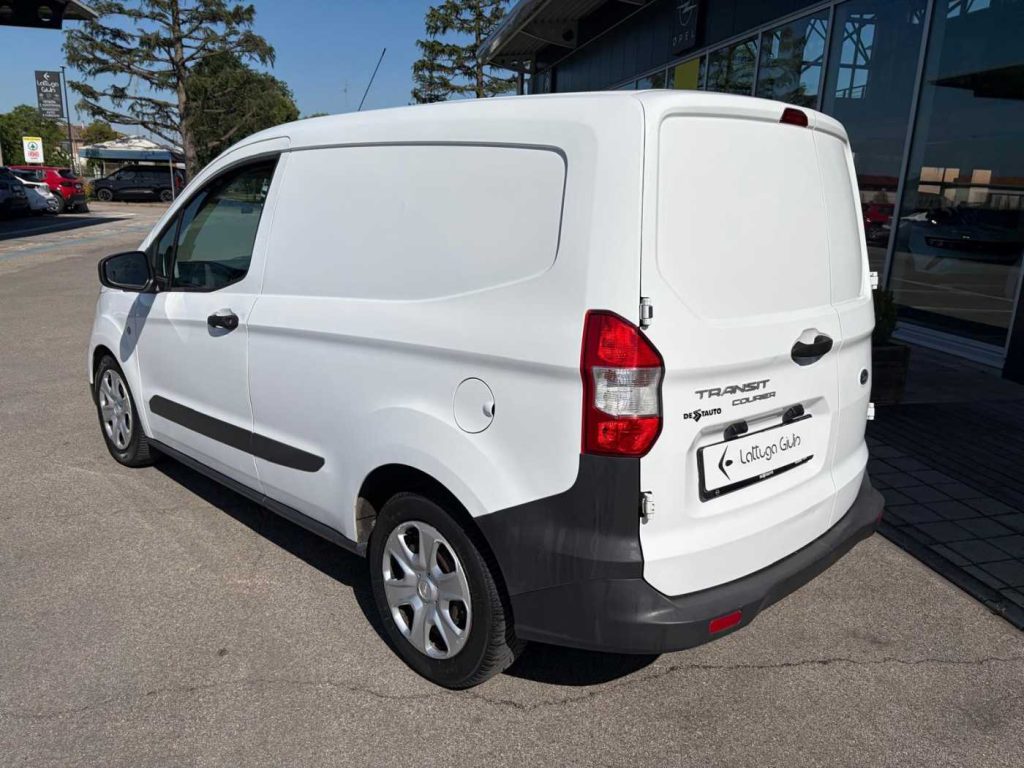 FORD Tourneo Courier 1.5 TDCI 75 CV Plus - 8