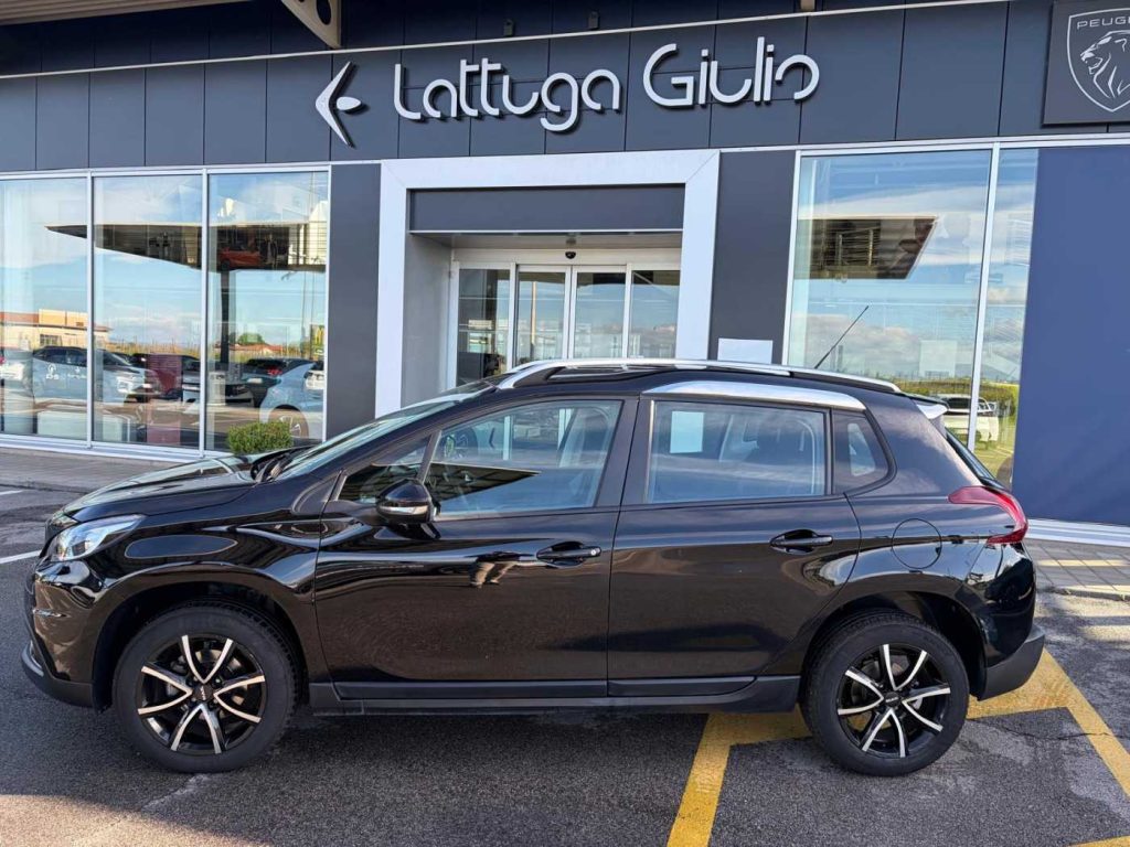 PEUGEOT 2008 1° serie PureTech 82 Active - 9