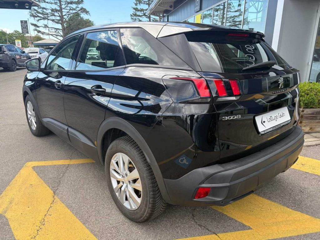 PEUGEOT 3008 BlueHDi 130 S&S Active - 8