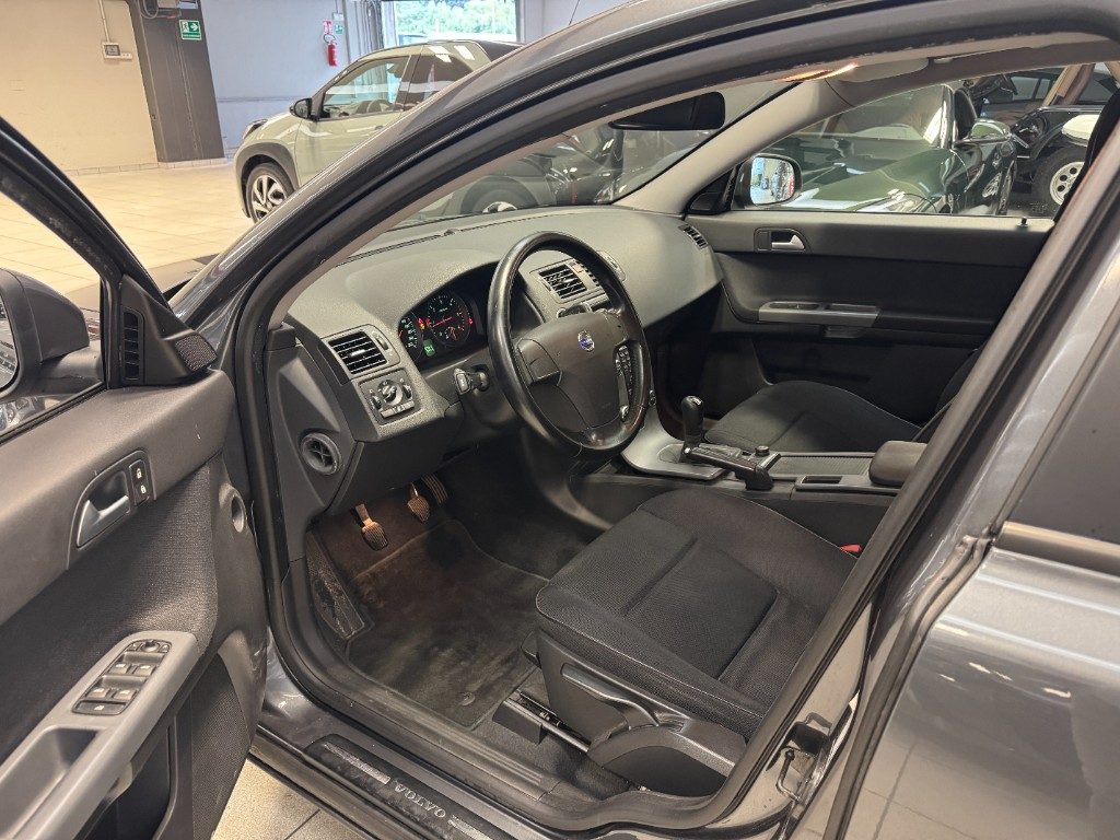 VOLVO S40 DRIVe Momentum 105.000KM-UNICO PROPRIETARIO - 11