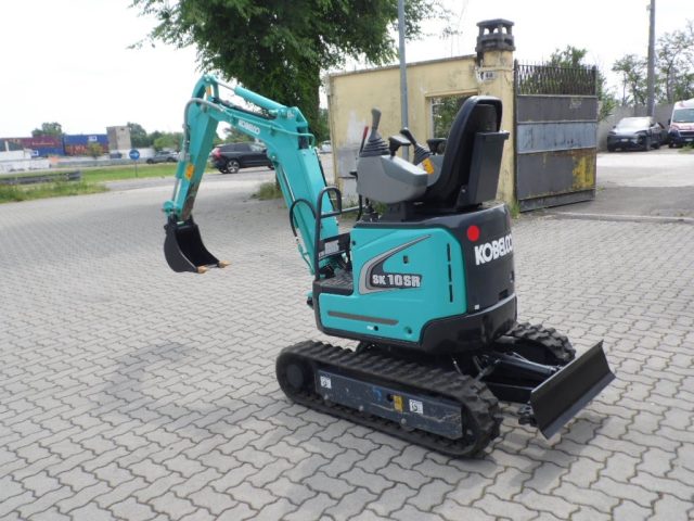 KOBELCO  Verde pastello