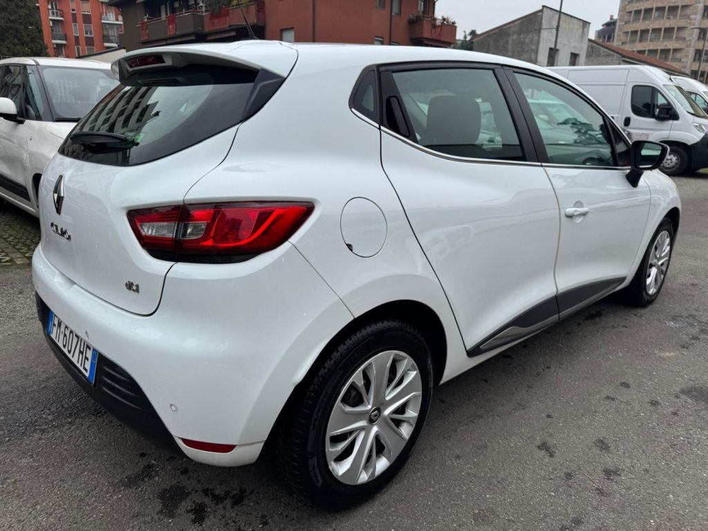 RENAULT Clio dCi 8V 75 CV  5 porte ENERGY INTENSE - 7