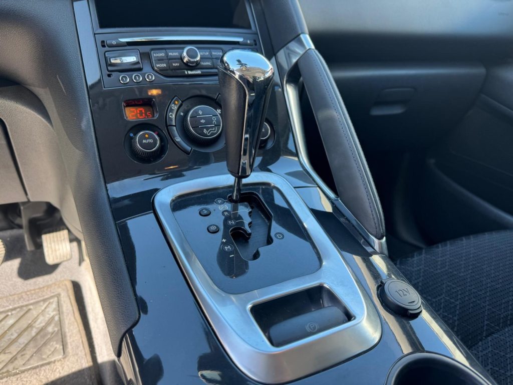 PEUGEOT 3008 BlueHDi 120 EAT6 S&S Allure - 10
