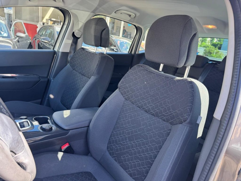 PEUGEOT 3008 BlueHDi 120 EAT6 S&S Allure - 15