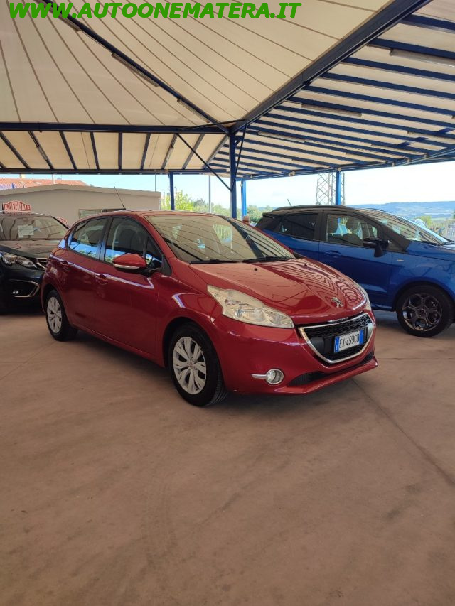 PEUGEOT 208 Bordeaux metallizzato