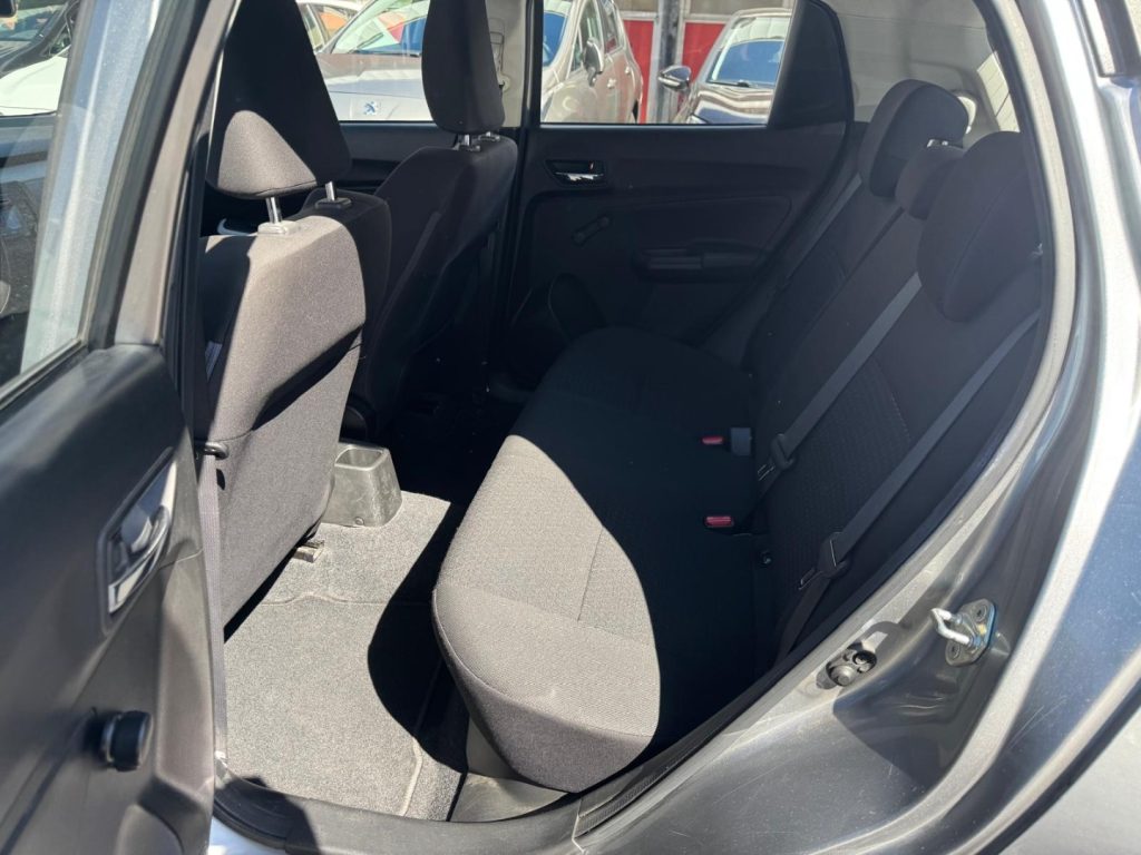 SUZUKI Swift 1.2 Dualjet Cool - 12