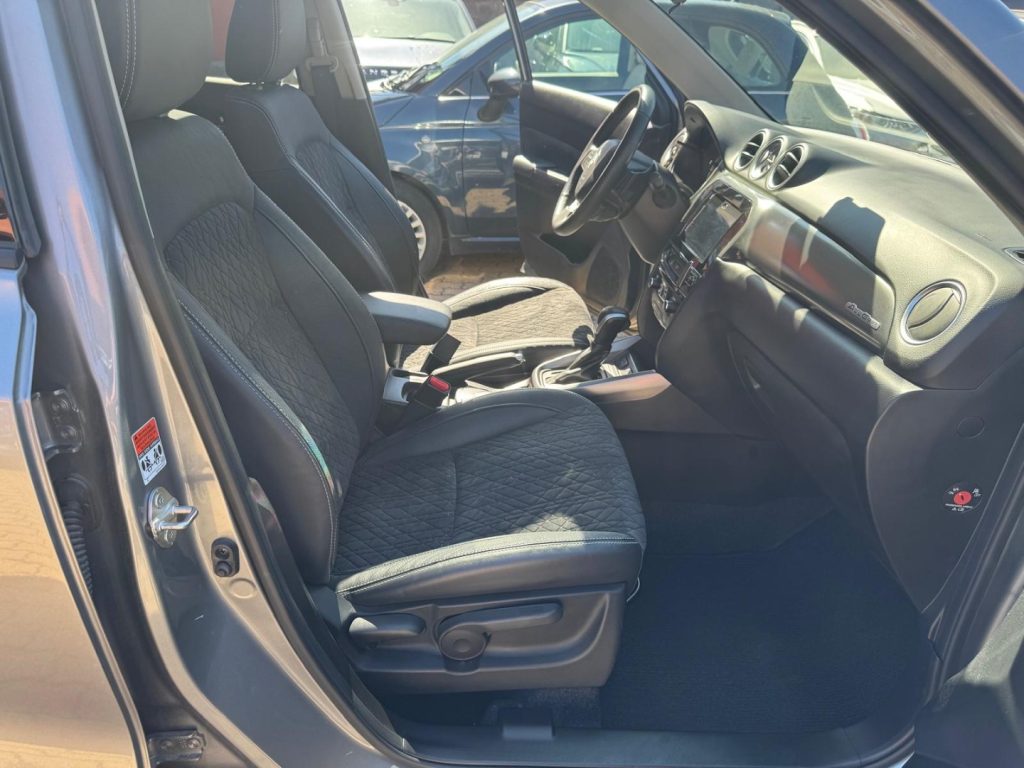 SUZUKI Vitara 1.5 FULL Hybrid A/T 4WD AllGrip Starview - 16