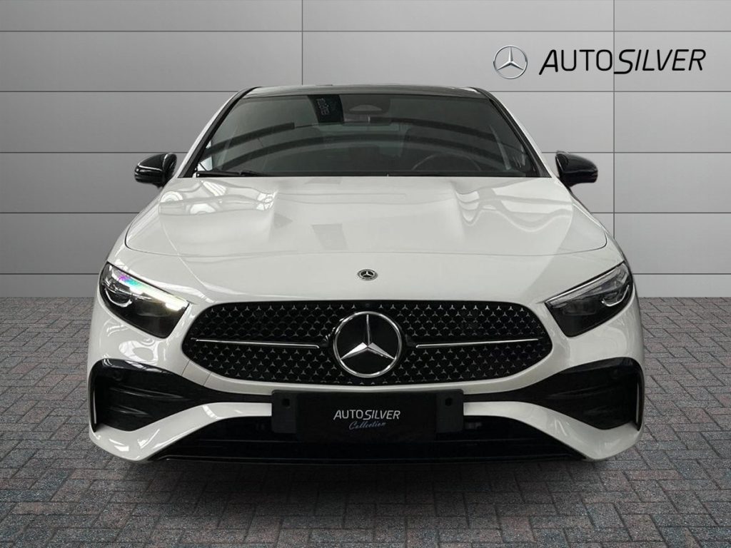 MERCEDES-BENZ A 250 Automatic 4Matic AMG Line Premium Plus - 3