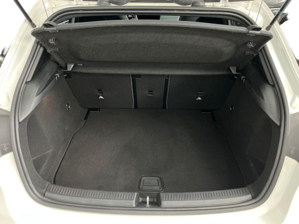 MERCEDES-BENZ A 250 Automatic 4Matic AMG Line Premium Plus - 12