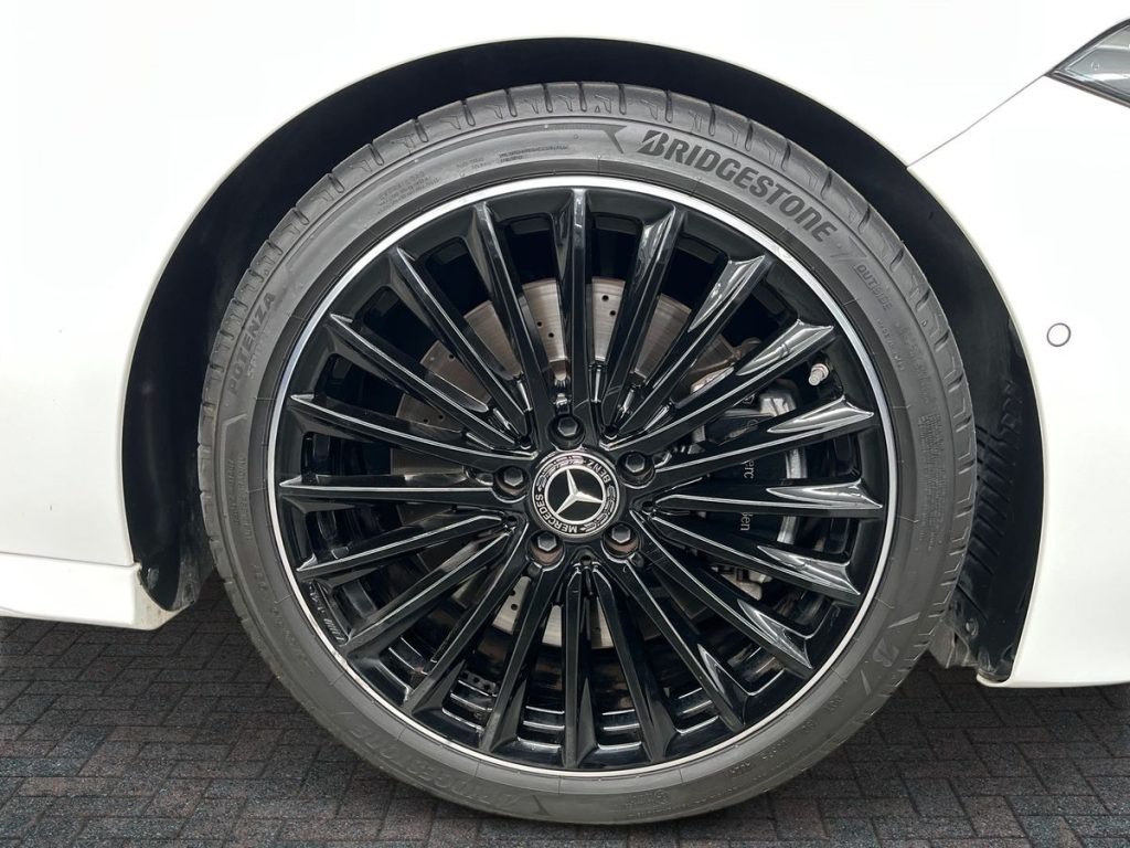 MERCEDES-BENZ A 250 Automatic 4Matic AMG Line Premium Plus - 6