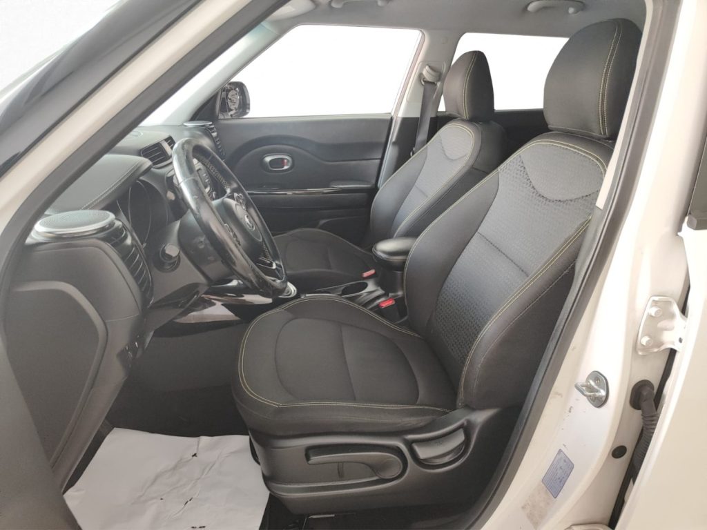KIA Soul 1.6 CRDi You® Soul - 6
