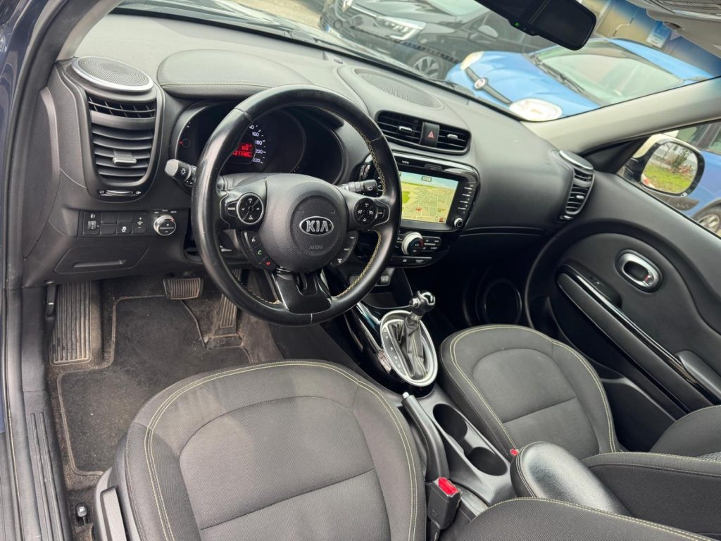 KIA Soul 1.6 CRDi You® Soul - 13