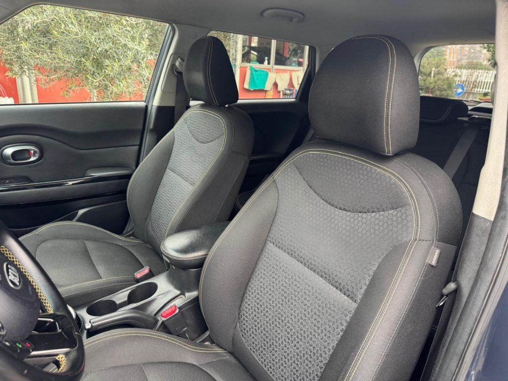 KIA Soul 1.6 CRDi You® Soul - 18