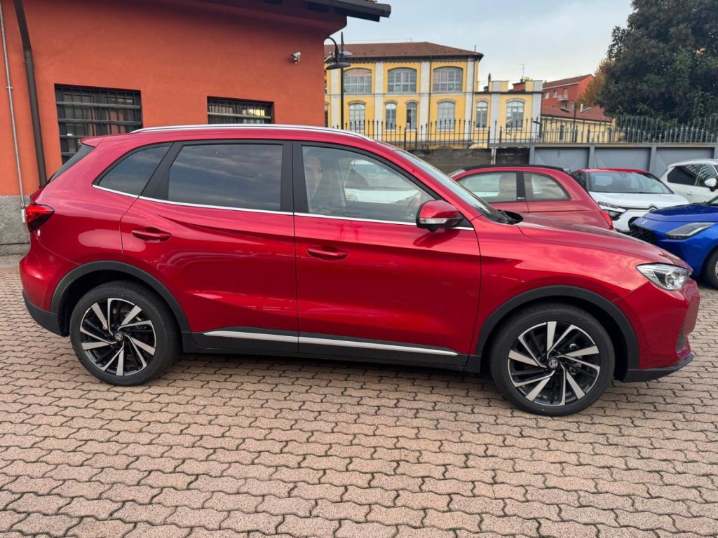 MG ZS 1.5 FullHybrid+ 197CV LUXURY - 4