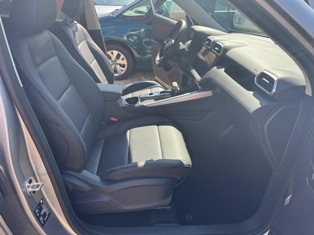 MG ZS 1.5 Hybrid+ 197CV LUXURY - 18