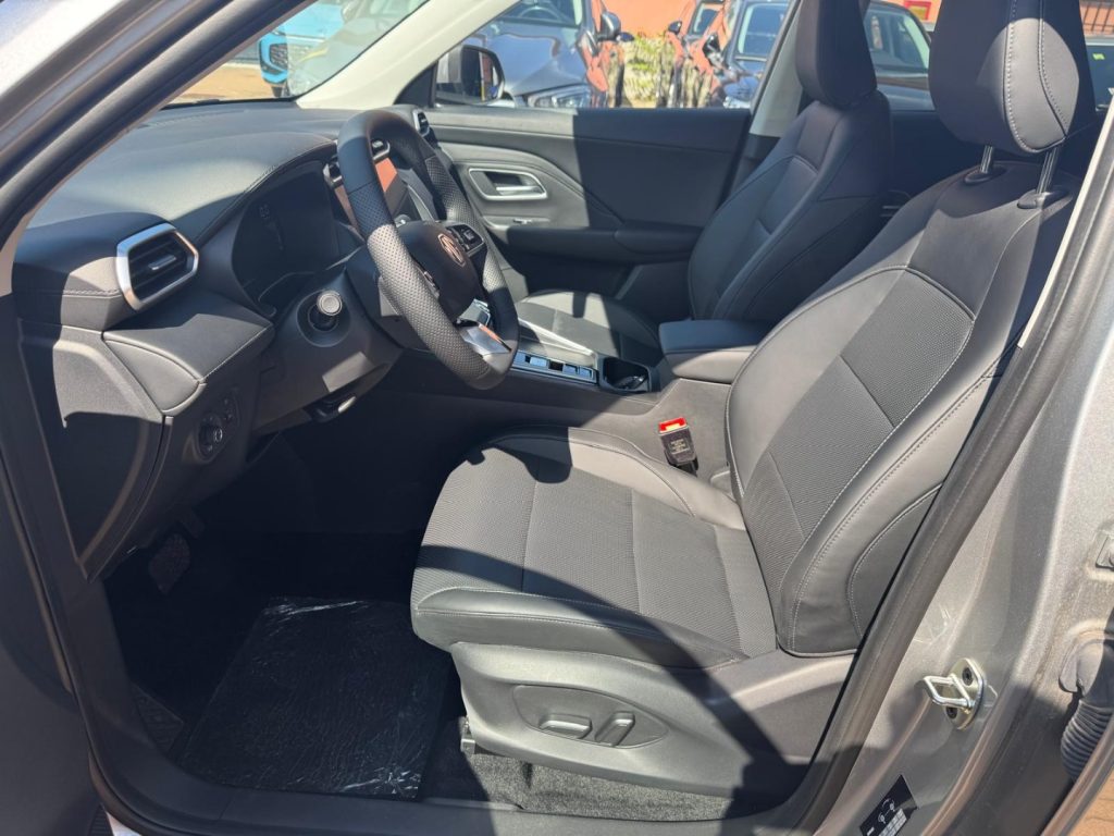 MG ZS 1.5 Hybrid+ 197CV LUXURY - 16