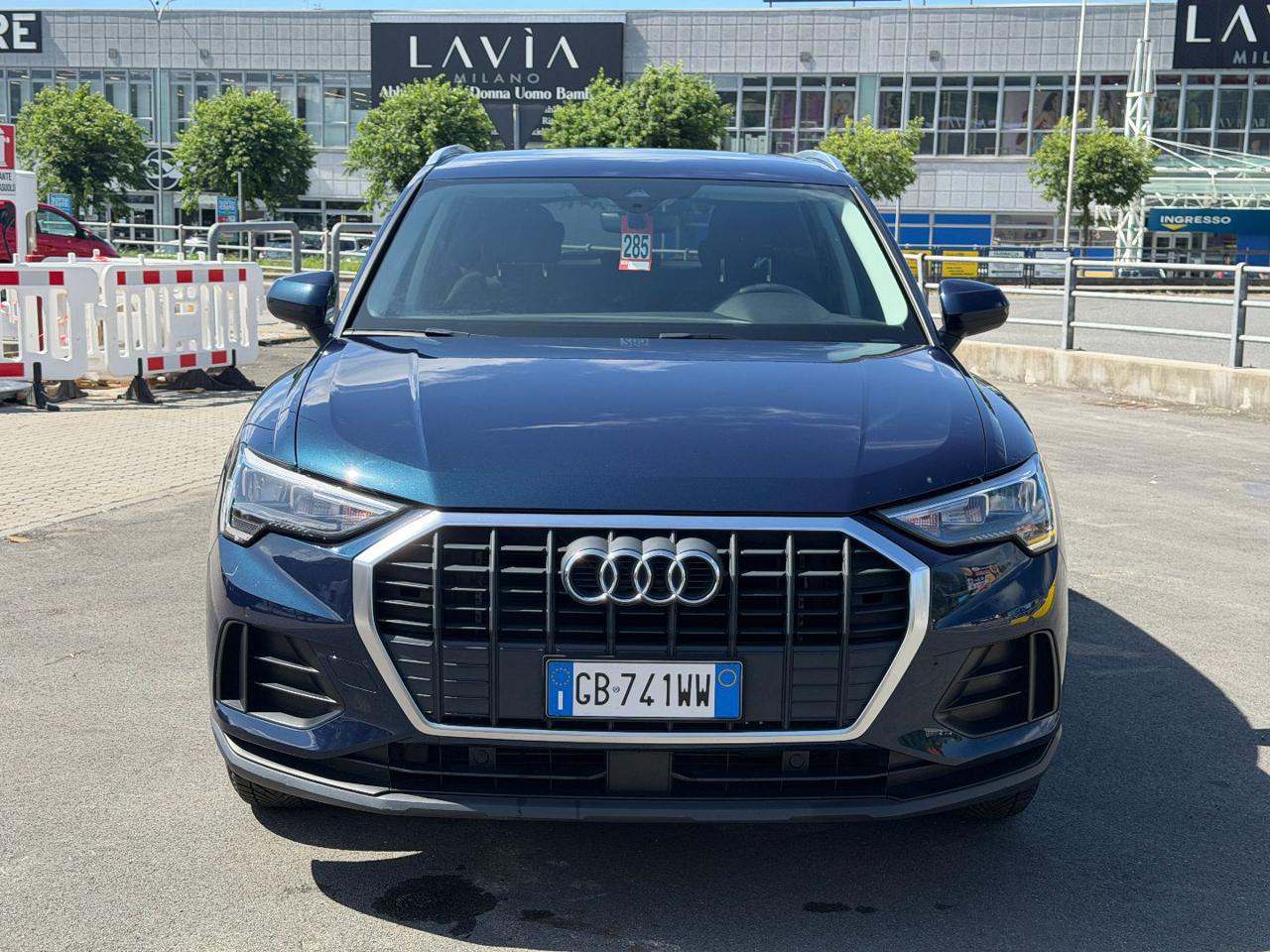 AUDI Q3 35 TDI quattro S tronic Business - 3